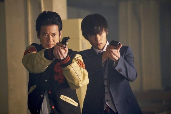 窪田正孝＆佐々木希は結婚なるか!?『ラストコップ』連動エピソードHuluで配信