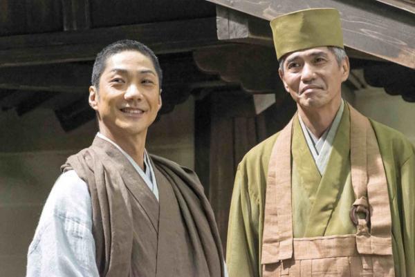 佐藤浩市“千利休”＆中井貴一“信長”ら『花戦さ』豪華場面写真が一挙解禁