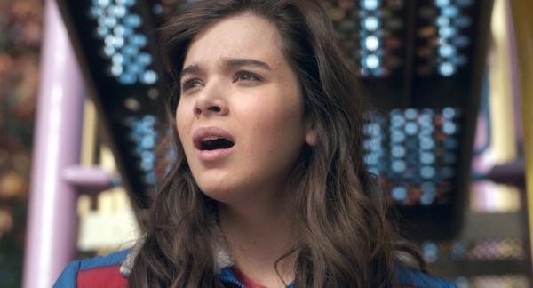 ヘイリー・スタインフェルドの“こじらせ17歳”に学ぶ劇場マナー予告到着！