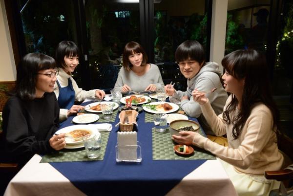 夏帆＆臼田あさ美、バカリズムと“仲良しOL”に！「架空OL日記」