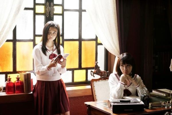 清水富美加×飯豊まりえW主演作『暗黒女子』、本編13分を解禁！