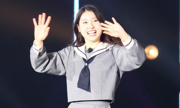 【第24回東京ガールズコレクションS/S】亀梨和也、客席から土屋太鳳に向け「結婚しよう！」