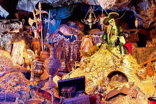 【海外ディズニー】カリブの海賊が祝50周年！ウォルト自身が監修した最後のアトラクション