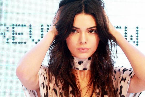 ペプシ、謝罪！ケンダル・ジェンナー出演の広告動画に批判