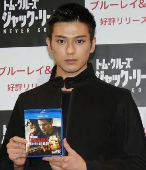 真剣佑、トム・クルーズとの共演は「チャンスがあれば」