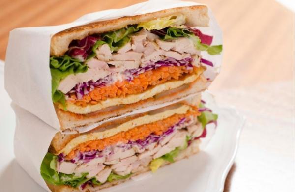 “伝説のサンドイッチハウス”が再び！表参道に「トーストサンドイッチバンブー」オープン