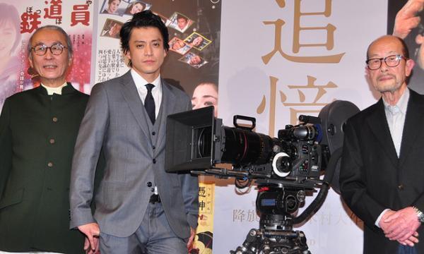 岡田准一、木村大作カメラマンの歯に衣着せぬ発言に大慌て！「TVで使えるネタで！」