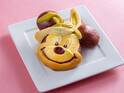 【ディズニー】ミッキー型のパンも！アンバサダーホテルでイースター後期メニューが始動