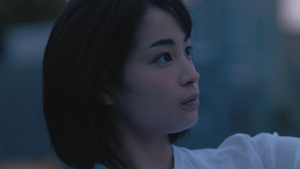 広瀬すず、是枝裕和監督は「お父さんみたいな存在」 新CMで再タッグ