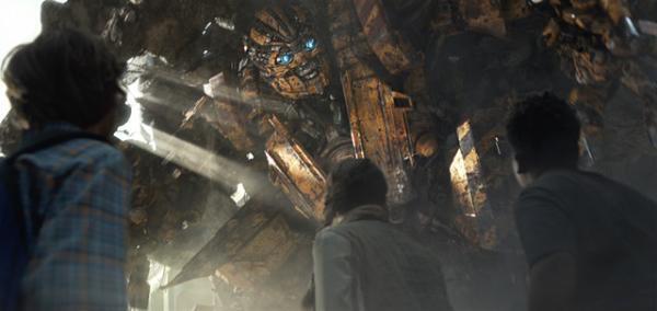 【特別映像】トランスフォーマーは日本にもいた!? 驚愕の事実が明らかに