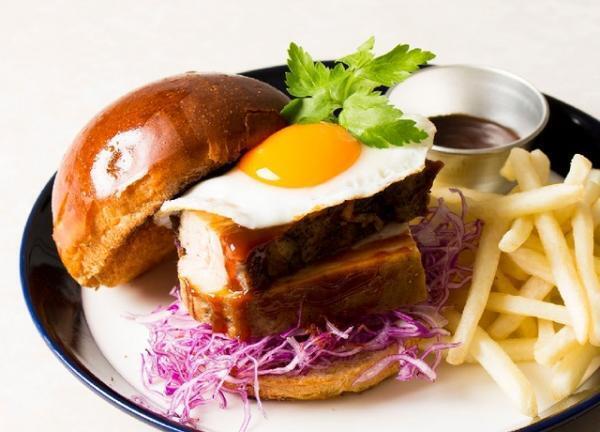 横浜みなとみらいの人気デートスポットに、グルメバーガーカフェが誕生！