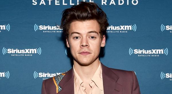 ハリー・スタイルズのソロアルバムがビルボードチャート首位に