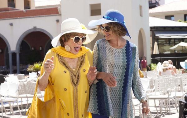 【特別映像】シャーリー・マクレーン＆ジェシカ・ラング、保険金で豪華な女子旅へ！