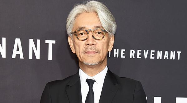 坂本龍一がニューヨークで音楽と生命の共通点を語り合う「SWITCHインタビュー」