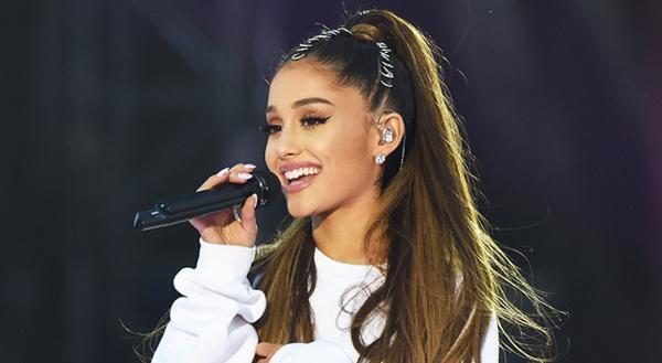 アリアナ・グランデ、マンチェスターでチャリティー・コンサート開催