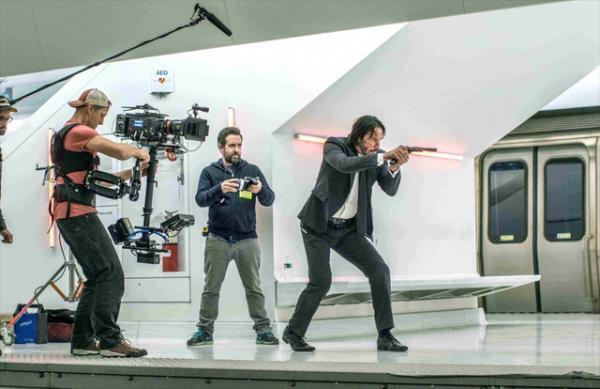 【特別映像】キアヌ、今回もキレキレ全力投球！菊地凛子も「たまらない」