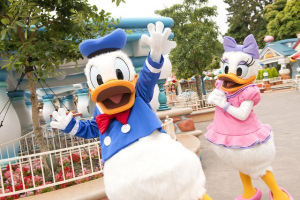 【ディズニー】6月9日はドナルドダックの“誕生日”！お祝いデートの準備に大慌て!?動画公開