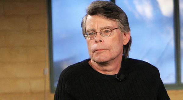 スティーヴン・キング、トランプ大統領からツイッターがブロックされる