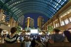 夏の夜に“芝生で映画鑑賞”「恵比寿ガーデンピクニック」今年も開催