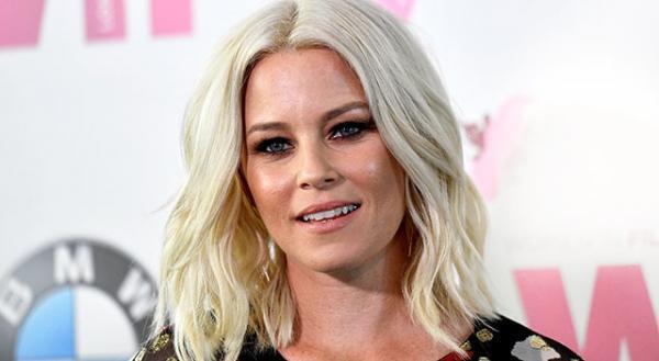 エリザベス・バンクス、“間違い発言”でスピルバーグ監督に謝罪