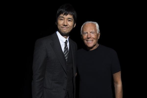 西島秀俊、「アルマーニ」ファッションショーに来場！アルマーニ氏は「生ける伝説」