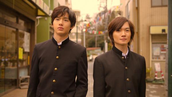 野村周平、桑田佳祐の学生時代を演じる！ 『茅ヶ崎物語』賀来賢人＆安田顕らも参加決定