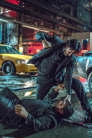 ジョン・ウィック、一本背負いは黒帯級!?　“技のデパート映像”到着