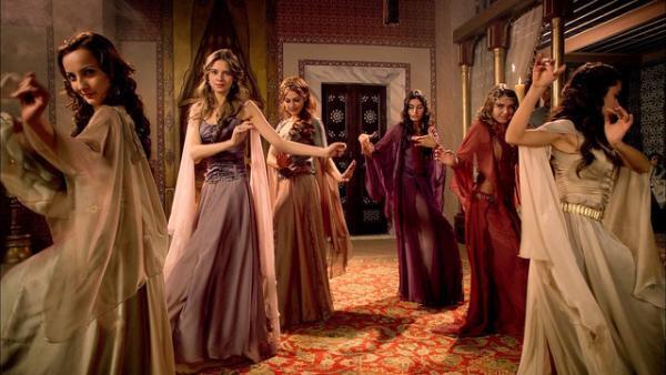 まるでトルコ版「大奥」！愛と欲望の宮廷物語「オスマン帝国外伝」Huluで8月配信へ