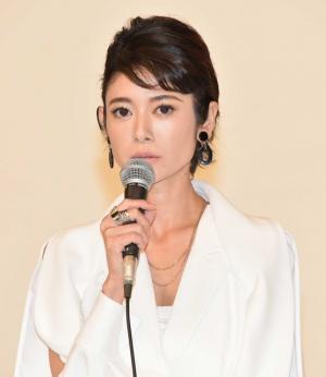 真木よう子、羨ましいと思うオンナは「媚びを売れる人」
