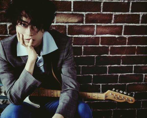 菅田将暉、自身作詞のラブソング！2ndシングル8月にリリース決定