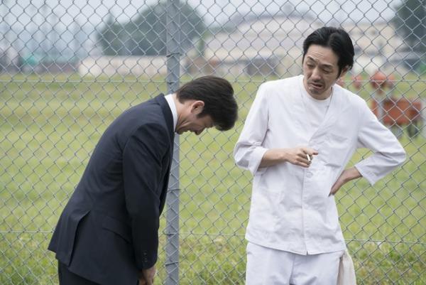 宮藤官九郎、大好きな田中麗奈にDVは「本当につらくて…」『幼な子われらに生まれ』