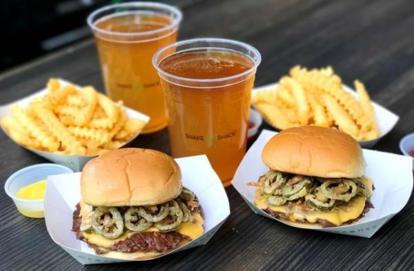 NY発「シェイク シャック」4号店が新宿サザンテラスにオープン！限定ひんやりスイーツも登場