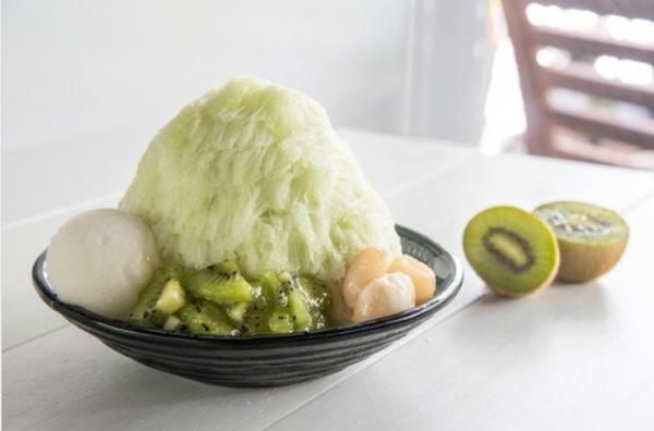 【3時のおやつ】台湾発「ICE MONSTER」がNZキウイとコラボ！ 爽やかグリーンの「キウイかき氷」登場