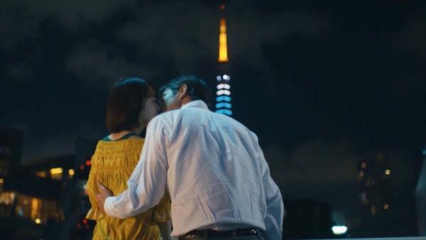 飯豊まりえ、渡部篤郎と禁断のキス！「パパ活」スキャンダラスな場面写真解禁