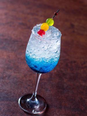 【ディズニー】海賊ジャックの髪飾りがモチーフ！ノンアルカクテルが登場