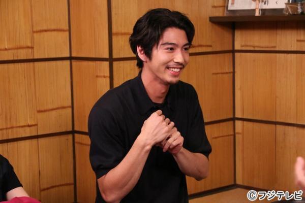 賀来賢人、妻・榮倉奈々に生電話！松本人志が割り込んで…「ダウンタウンなう」