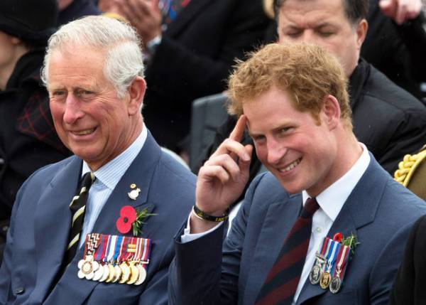 ヘンリー王子、母ダイアナ妃死後「父はベストを尽くしてくれた」