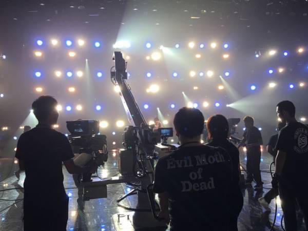 桐谷健太“浦ちゃん”＆菅田将暉が注目曲を生ライブ「ミュージックステーション」2時間スペシャル