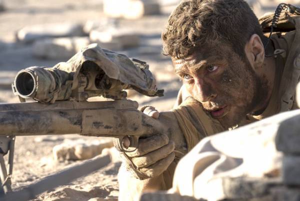 アーロン・T＝ジョンソン、監督に猛アプローチ！『ザ・ウォール』は「特別な作品」