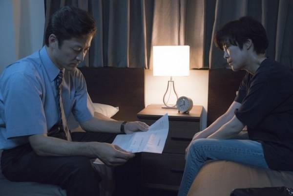 浅野忠信×寺島しのぶ、渾身のアドリブシーン公開『幼な子われらに生まれ』