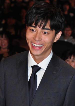 「目が笑ってない！」岡田准一に煽られ、東出昌大が“東出スマイル”披露し観客騒然！