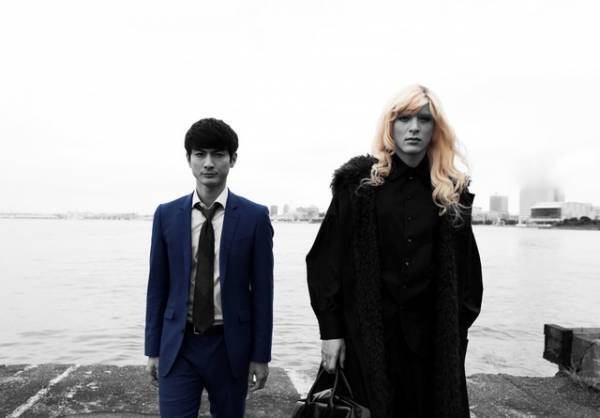 城田優、異色ヒロインぶり披露！「バイバイ、ブラックバード」特報