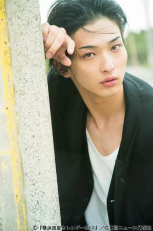 横浜流星「めくる毎に楽しんで」2018年カレンダー発売！