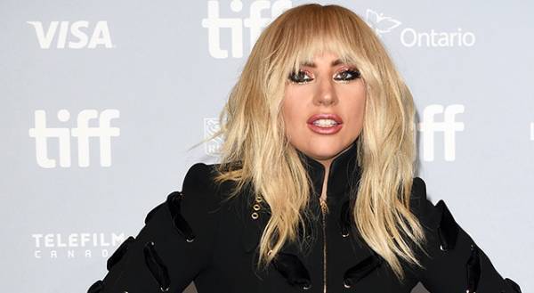 レディー・ガガら、ラスベガスの銃乱射事件を受け「銃規制」を訴える