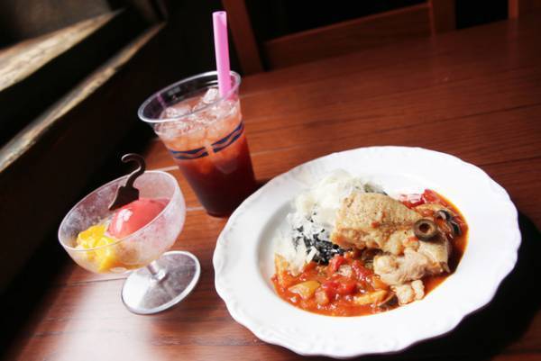 【ディズニー】フック船長モチーフのスイーツでハロウィン！「スペシャルセット」