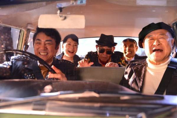 市村正親主演！ “大人たちの青春”を描くロードムービー「最後の同窓会」放送