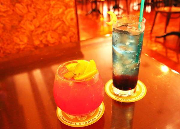 【USJ】異国感満点パブの特別ドリンクでハロウィン満喫！「フィネガンズ・バー＆グリル」