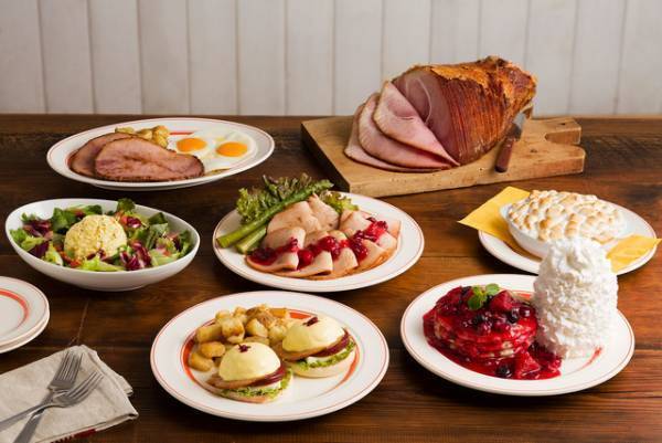 「Eggs 'n Things」から、クランベリーを使用した感謝祭メニューが11月より登場！