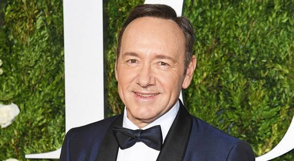 ケヴィン・スペイシー、過去の行動を謝罪…ゲイであることをカミングアウト