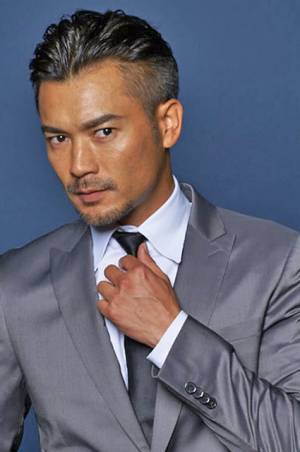 脱ぎすぎる俳優で話題！“逆入俳優”ジョーナカムラが「深層捜査2」出演